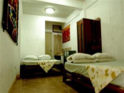 Ellen'S Resort Balabag  Phòng bức ảnh